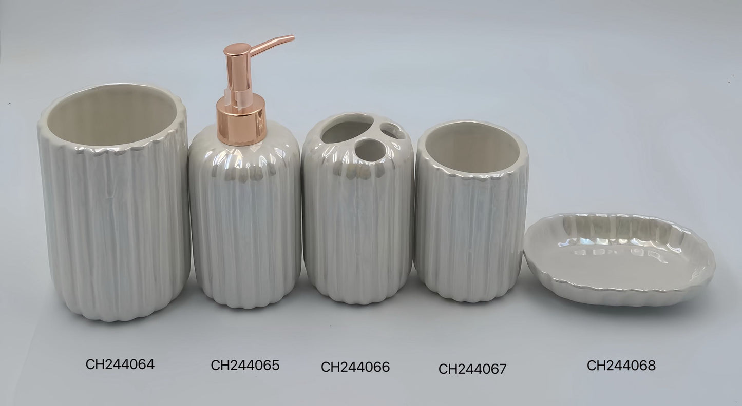 Ribbed Design Elegant Ceramic Bathroom Accessories Set