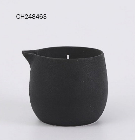 Matte Black Pour Candle Vessel