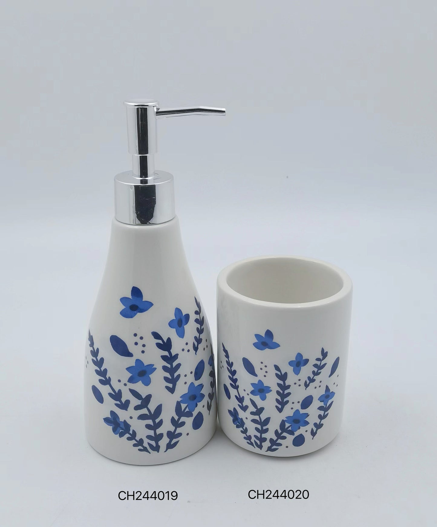 Blue Botanical Design Bathroom Set
