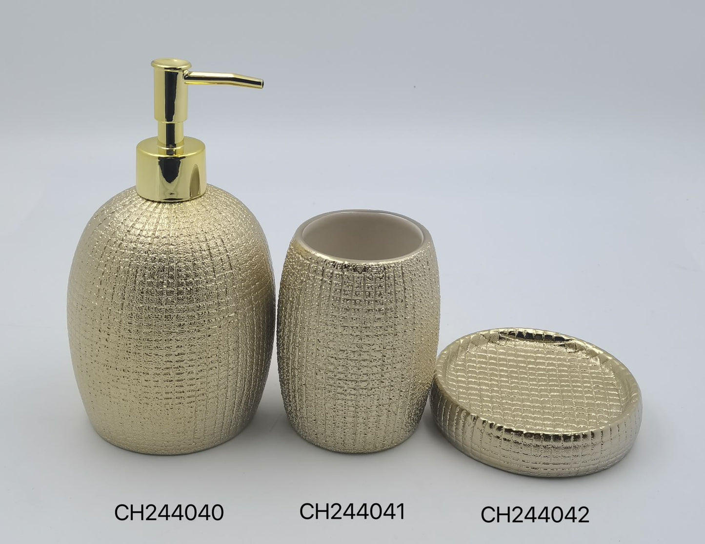 Elegant Gold Bathroom Set