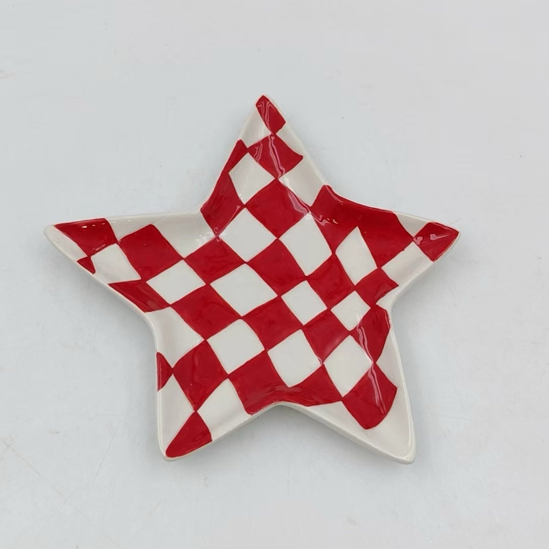 Checkerboard Star Holiday Plates