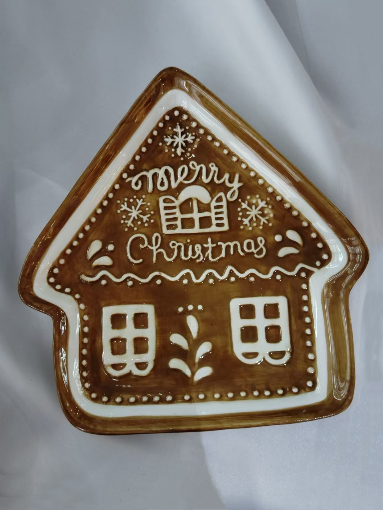 Merry Christmas Gingerbread House Ceramic Plate