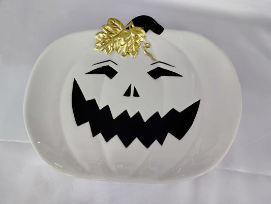 Elegant Jack-O’-Lantern Ceramic Plate with Golden Leaf Accent