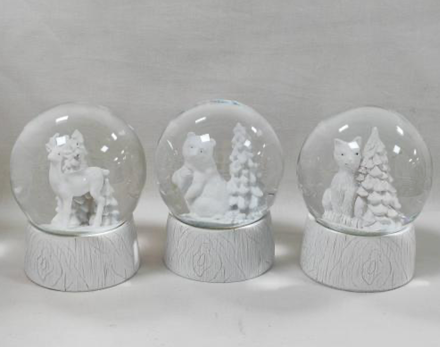 Christmas Snow Globe with Animals