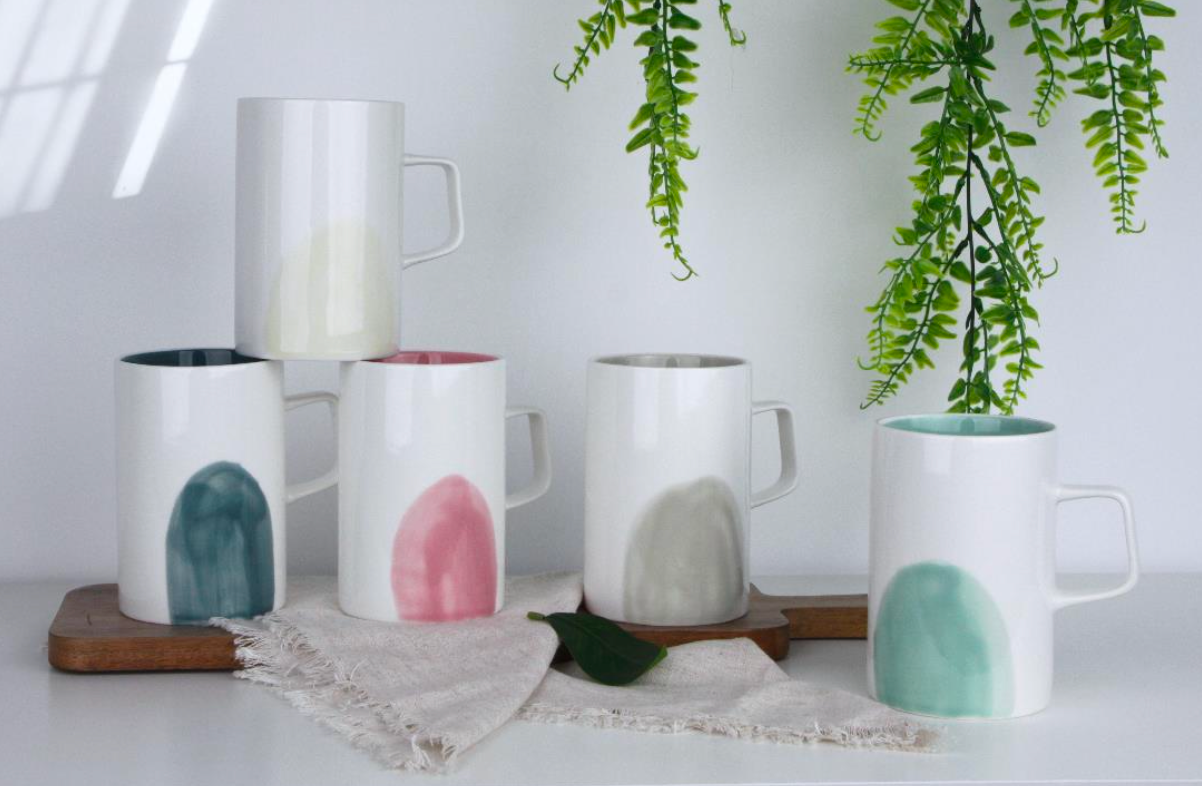 Minimalist Brushstroke Ceramic Mugs - Design #3