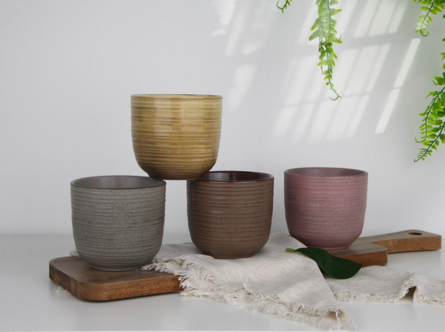 Modern Ribbed Matte Ceramic Mugs - Design #2